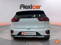 Usado Kia Niro 141 HP (103 kW) 2022 Branco SUV