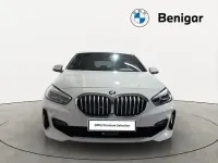 Begagnad BMW 120 Shadowline 190 HK (139 kW) 2022 Vit Halvkombi