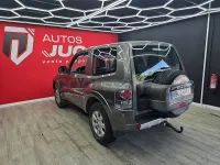 Usado Mitsubishi Montero Motion 200 CV (147 kW) 2010 Marrón SUV