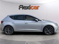 Usado Seat Leon ST Style 131 CV (96 kW) 2020 Gris Familiar
