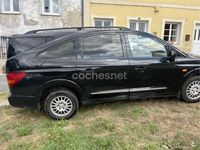Usado Ssangyong (KGM) Rodius 165 CV (121 kW) 2010 Negro Monovolumen