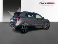 Usado VW T-Cross 95 CV (69 kW) 2025 Gris / plata SUV