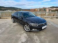 Usado VW Passat Executive 150 CV (110 kW) 2019 Negro Berlina