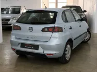 Usado Seat Ibiza Reference 70 CV (51 kW) 2008 Azul Berlina