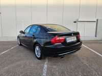 Usado BMW 320 184 HP (135 kW) 2011 Preto Sedan