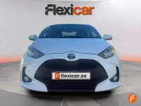 Usado Toyota Yaris Business Edition 116 CV (85 kW) 2022 Blanco Utilitario
