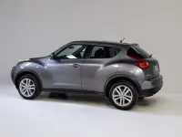 Usado Nissan Juke Tekna 110 CV (80 kW) 2011 Gris SUV