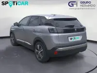 Usado Peugeot 3008 Allure 225 CV (165 kW) 2022 Gris SUV