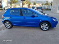 Usado Peugeot 306 90 CV (66 kW) 2003 Azul Familiar