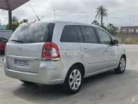 Usado Opel Zafira Cosmo 125 CV (91 kW) 2010 Gris / plata Monovolumen