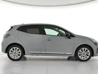 Usado Renault Clio V Evolution 100 CV (73 kW) 2025 Gris zinc Berlina