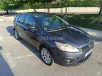Usado Ford Focus Trend 109 CV (80 kW) 2008 Azul Berlina