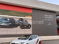 Usado Renault Mégane Coupé Trophy 275 CV (202 kW) 2015 Blanco Coupe