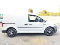 Usado VW Caddy 75 CV (55 kW) 2019 Blanco Monovolumen