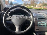 Usado Toyota Corolla Verso Sol 136 CV (100 kW) 2006 Gris / plata Monovolumen