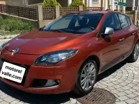 Usado Renault Mégane III 131 CV (96 kW) 2011 Naranja Berlina