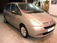 Usado Citroën Xsara Picasso Exclusive 90 CV (66 kW) 2005 Beige Monovolumen