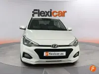 Begagnad Hyundai i20 84 HK (61 kW) 2020 Vit Halvkombi