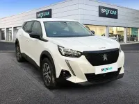 Usado Peugeot 2008 Active 100 CV (73 kW) 2022 SUV
