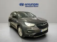 Usado Opel Grandland X Design Edition 130 CV (95 kW) 2018 Gris / plata SUV
