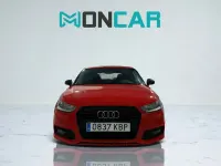 Usado Audi A1 Ambiente 95 CV (69 kW) 2017 Rojo Utilitario