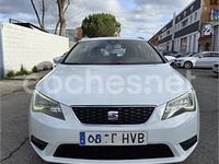 Usado Seat Leon ST Style 105 CV (77 kW) 2013 Blanco Familiar