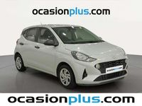 Usado Hyundai i10 67 CV (49 kW) 2022 Plateado Utilitario