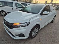 Usado Dacia Sandero Comfort 101 CV (74 kW) 2022 Blanco Berlina