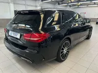 Usado Mercedes C400 333 CV (244 kW) 2015 Negro Familiar