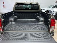 Usado Toyota HiLux Plus 151 CV (111 kW) 2023 Verde Pickup/Camioneta