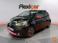 Usado Toyota Aygo x-style 72 CV (52 kW) 2021 Negro Utilitario
