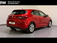 Usado Renault Mégane LIMITED 95 CV (69 kW) 2020 Rojo Berlina