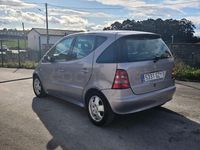 Usado Mercedes A170 Elegance 90 CV (66 kW) 2000 Beige Monovolumen