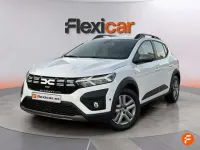 Usado Dacia Sandero Essentiel 91 CV (66 kW) 2023 Blanco Utilitario