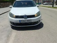 Usado VW Golf VII 105 CV (77 kW) 2012 Blanco Berlina