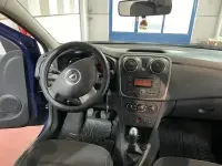 Usado Dacia Sandero Lauréate 90 CV (66 kW) 2012 Azul Utilitario