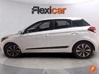 Usado Hyundai i20 Active 100 CV (73 kW) 2015 Blanco Berlina
