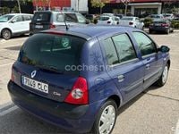 Usado Renault Clio II Expression 60 CV (44 kW) 2003 Azul Berlina