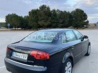 Usado Audi A4 140 CV (102 kW) 2006 Negro Berlina