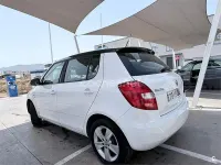 Usado Skoda Fabia Ambition 60 CV (44 kW) 2015 Blanco Berlina