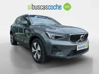 Usado Volvo XC40 Core 163 CV (119 kW) 2025 Verde SUV