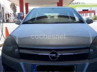 Usado Opel Astra Enjoy 105 CV (77 kW) 2006 Gris / plata Familiar