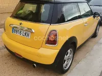 Usado Mini ONE 90 CV (66 kW) 2008 Amarillo Utilitario