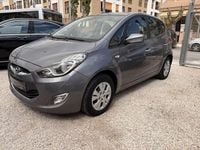 Usado Hyundai ix20 Classic 90 CV (66 kW) 2012 Gris Utilitario