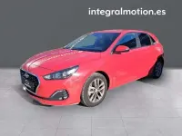 Usado Hyundai i30 95 CV (69 kW) 2020 Rojo Utilitario