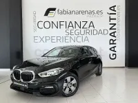 Usado BMW 118 150 CV (110 kW) 2021 Negro Berlina