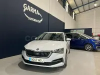 Usado Skoda Scala Active 110 CV (80 kW) 2023 Blanco Utilitario