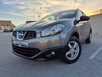 Usado Nissan Qashqai Acenta 130 HP (95 kW) 2013 Cinzento SUV
