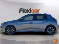 Usado Peugeot 208 Active 102 CV (75 kW) 2024 Gris Utilitario