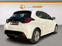 Usado Mazda 2 Comfort 116 CV (85 kW) 2023 Blanco Utilitario